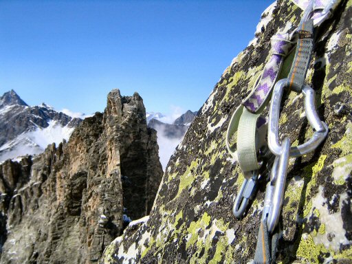 Rochers de Cornus (89).jpg - Relais existant